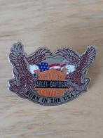 Pin Harley Davidson, born in the USA., Ophalen of Verzenden, Zo goed als nieuw, Transport, Speldje of Pin