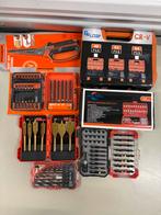 Gereedschap tweedehands en nieuw. BIEDEN, Doe-het-zelf en Verbouw, Gereedschap | Machine-onderdelen en Toebehoren, Ophalen of Verzenden