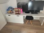 Bureau + lade + zwarte kuipstoel kind, Huis en Inrichting, Bureaus, Ophalen of Verzenden