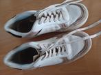 Dames sneakers mt 39, Beige, Ophalen of Verzenden, Hush Puppies, Sneakers of Gympen
