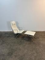 Vitra EA124 fauteuil + EA125 hocker wit leer/chroom, Ophalen