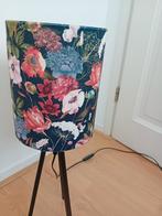 Lamp met heel leuk kapje, Ophalen of Verzenden, Zo goed als nieuw, Minder dan 50 cm