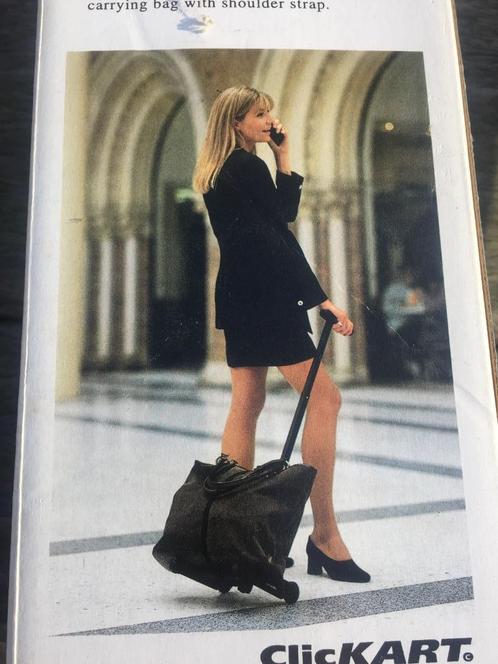 Koffer trolley, super compact voor elke trip, vlucht, reis, Kleding | Dames, Overige Dameskleding, Nieuw, Ophalen of Verzenden