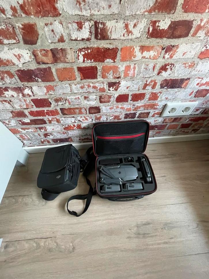 DJI Mavic Pro - Veel spullen, Audio, Tv en Foto, Drones, Gebruikt, Drone met camera, Ophalen of Verzenden