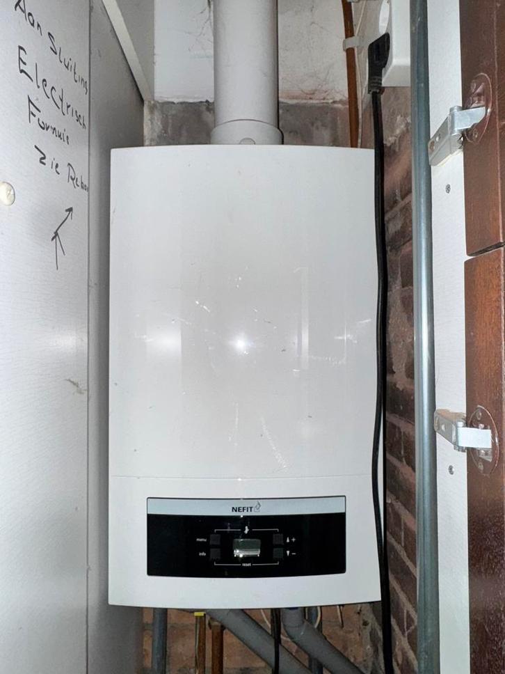 ACTIE 2 Nefit Ketels + Radiator - Topline HR45 II & Pro Line, Doe-het-zelf en Verbouw, Verwarming en Radiatoren, Gebruikt, Cv-ketel of Combi-ketel