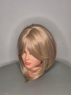 Blonde Bob Pruik - Nieuw in Verpakking - Carnaval, Ophalen of Verzenden, Nieuw, Carnaval, Accessoires