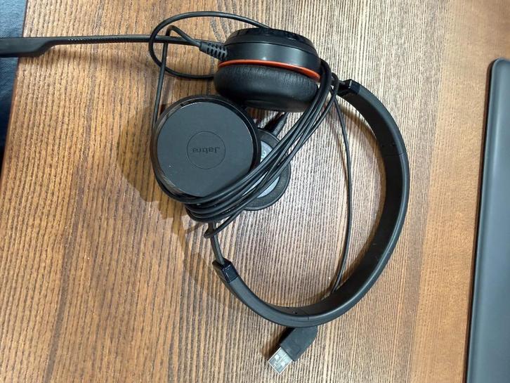 Jabra USB Headset – Werkt perfect, Computers en Software, Headsets, Zo goed als nieuw, Verzenden