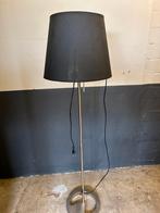 Mooie staande lamp, Huis en Inrichting, Lampen | Vloerlampen, Ophalen of Verzenden, Gebruikt, Metaal, 150 tot 200 cm