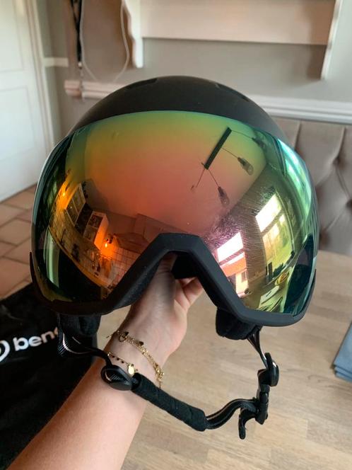 Ski snowboard helm te koop maat M z.g.a.n., Sport en Fitness, Skiën en Langlaufen, Overige typen, Overige merken, Ophalen of Verzenden