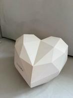 Giftbox hartje met longlife rozen, Ophalen of Verzenden, Zo goed als nieuw, Roze