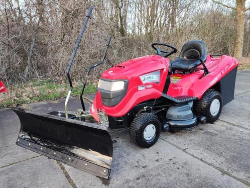 TIELBURGER sneeuwschuif voor zitmaaier (type TS125, 125 cm.), Tuin en Terras, Zitmaaiers, Zo goed als nieuw, 120 cm of meer, Ophalen of Verzenden