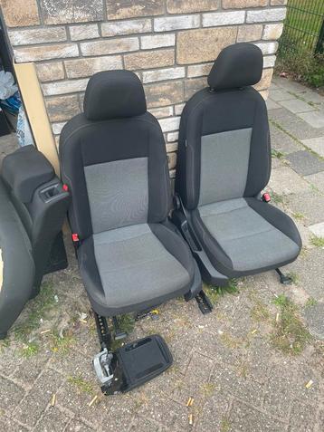 Complete set Volkswagen ( Golf 7 ) stoelen met deurpanelen beschikbaar voor biedingen