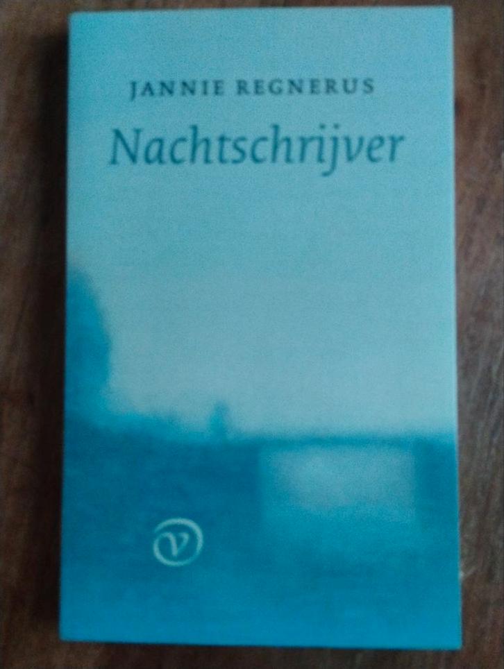 Nachtschrijver - Jannie Regnerus, Boeken, Romans, Zo goed als nieuw, Nederland, Ophalen of Verzenden