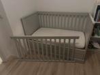 Kidsmill Newport Ledikant en Commode Grijs, Ophalen, Zo goed als nieuw, Minder dan 140 cm, Minder dan 70 cm