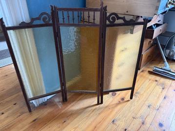 brocante oud poppenscherm maar ook voor b.v. kacehel beschikbaar voor biedingen