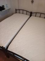 2 dezelfde bedden met spiraalbodem, Huis en Inrichting, Ophalen, 90 cm, Eenpersoons, 200 cm