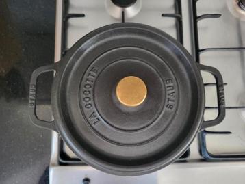 Staub La Cocotte gietijzeren braadpan 22cm  beschikbaar voor biedingen