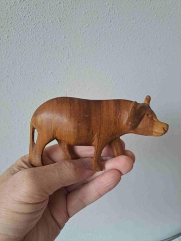 Waterbuffel van handsnijwerk, hout 13x5x7cm beschikbaar voor biedingen