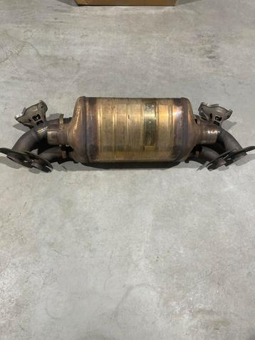 Porsche 911 992 uitlaat demper, 992.251.052.A beschikbaar voor biedingen