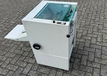 Nagel Foldnak 40 vouwhechtmachine beschikbaar voor biedingen