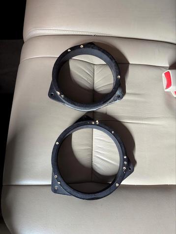 Speakers inbouw ringen adapters Toyota Corolla 2002-2007 E12 beschikbaar voor biedingen