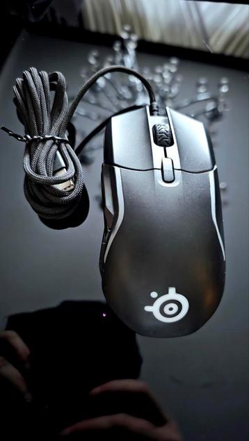 STEELSERIES Rival 5 Gaming-muis

 beschikbaar voor biedingen