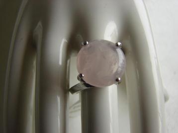 Nieuwe verzilverde ring met rozekwarts maat 20. beschikbaar voor biedingen