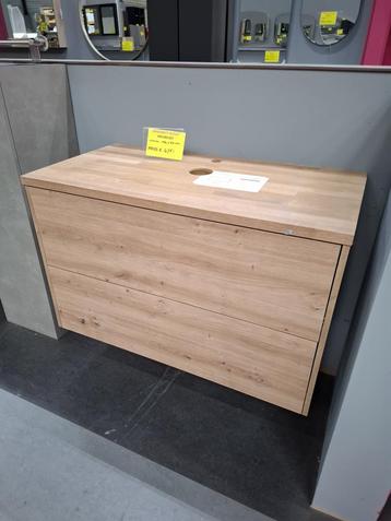 Badmeubel 100 x 51 cm beschikbaar voor biedingen