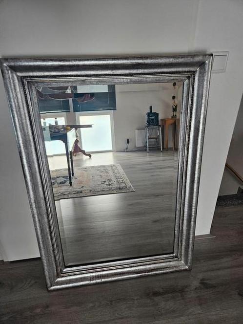 Grote zilverkleurige spiegel, Huis en Inrichting, Woonaccessoires | Spiegels, Gebruikt, Rechthoekig, Ophalen
