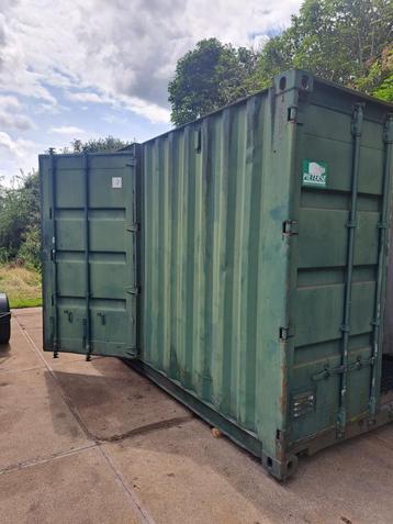 Milieu Container 24 FT met lekbak beschikbaar voor biedingen