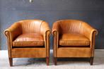 2 mooie traditioneel Engelse Club fauteuils, Huis en Inrichting, Fauteuils, Ophalen, Engels Chesterfield, Minder dan 75 cm, Leer