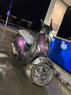 Vespa sprint AKRAPOVIC-SIP TELLER-GOLD CARBON-CUSTOM LAK, Fietsen en Brommers, Ophalen, Maximaal 45 km/u, Vespa S, Zo goed als nieuw