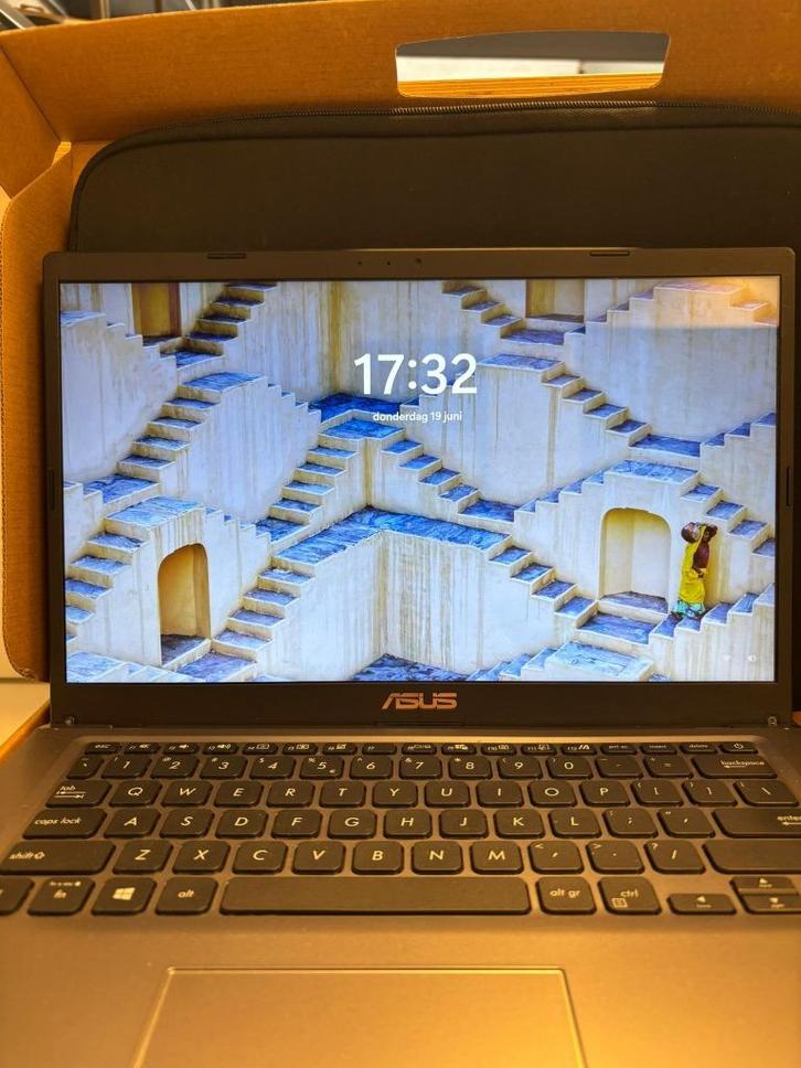 ASUS VivoBook X415EA – Intel Core i3 – 8GB RAM – 256GB SSD –, Computers en Software, Overige Computers en Software, Zo goed als nieuw