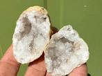 Bergkristal geode paartje mineralen A, Verzamelen, Mineralen en Fossielen, Ophalen of Verzenden, Mineraal