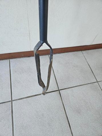 Grondboor 9cm - Tuingereedschap beschikbaar voor biedingen