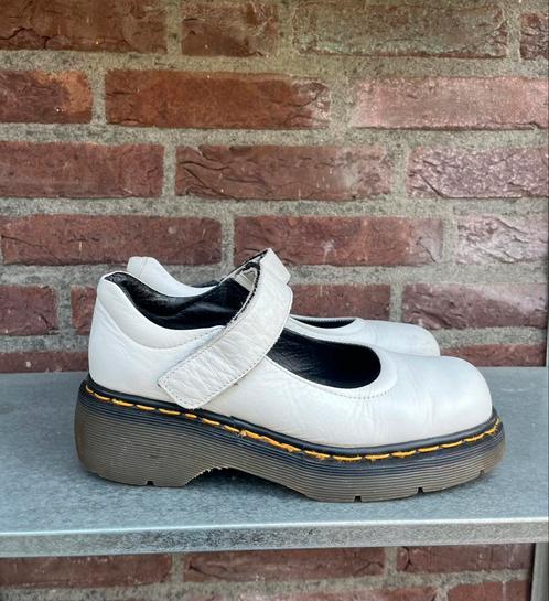 Dr. Martens 8738 MIE Chunky mary janes maat 38, Kleding | Dames, Schoenen, Gedragen, Ballerina's, Wit, Ophalen of Verzenden
