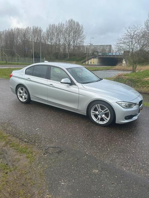 BMW 3-Serie 2.0D 320 EDE 120KW Aut8(f30) 2013 Grijs, Auto's, BMW, Particulier, 3-Serie, ABS, Airbags, Airconditioning, Alarm, Boordcomputer