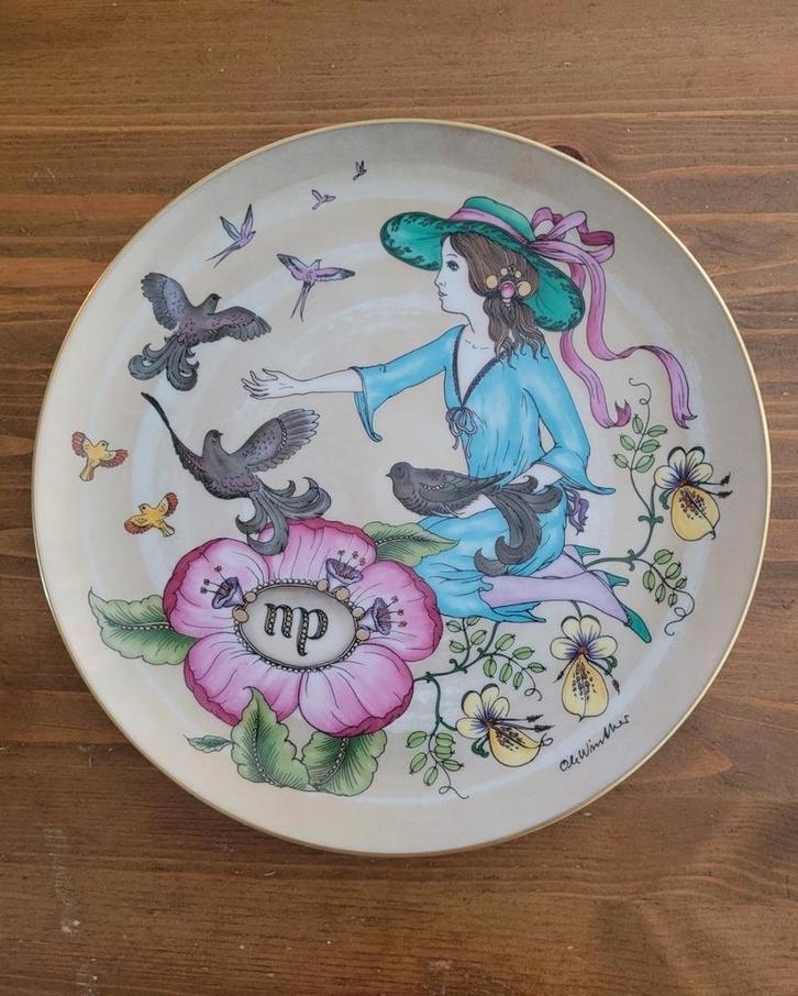 Hütschenreuther  Maagd sterrenbeeld sier wandbord germany, Antiek en Kunst, Antiek | Wandborden en Tegels, Ophalen of Verzenden