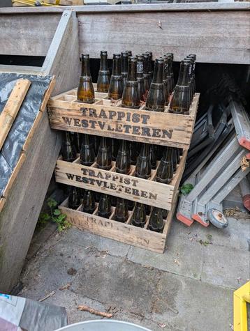 3 lege kratten Westvleteren  beschikbaar voor biedingen