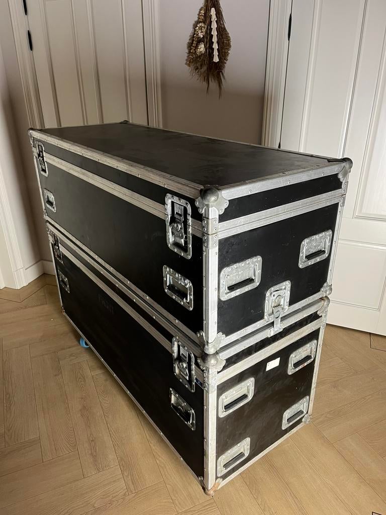 Dutycases materiaal flightcase drum case, kabel case oid, Dutycases, Dutycases, Zo goed als nieuw, Dutycases