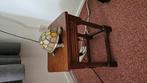 Eiken bijzettafeltje voor 5 euro, Huis en Inrichting, Tafels | Sidetables, Ophalen of Verzenden, Zo goed als nieuw, 25 tot 50 cm