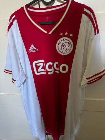 Ajax shirt 22/23 beschikbaar voor biedingen