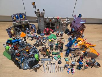 Playmobil 5670 kasteelpoort met trol, draken ridders en meer beschikbaar voor biedingen