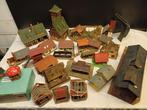 Ruim 20 modelbouw huisjes + accesoires, Ophalen, 1:50 tot 1:144, Treinbaan, Kibri