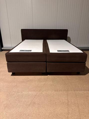 Perfecte Lund Boxspring met matras  180x210 S17 beschikbaar voor biedingen