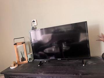 Tv meubel kast beschikbaar voor biedingen