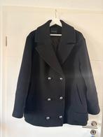 NIKKIE winterjas stof zwart maat 40, Kleding | Dames, Jassen | Winter, Ophalen of Verzenden, Gedragen, Maat 38/40 (M), Zwart