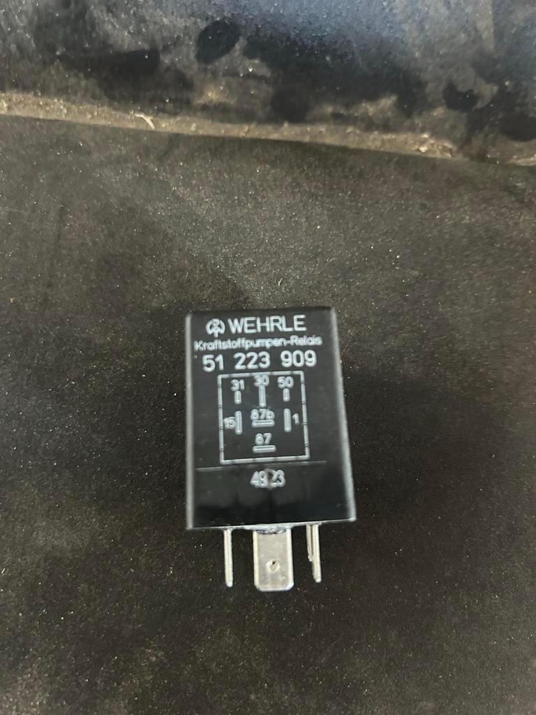 Brandstofpomp Relais WEHRLE 51 223 909, Auto-onderdelen, Ophalen of Verzenden, Gebruikt