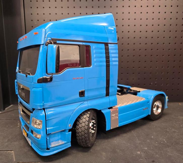 Tamiya man tgx 4x2 zeer mooie truck + trailer, Hobby en Vrije tijd, Modelbouw | Radiografisch | Auto's, Nieuw, Auto onroad, Elektro