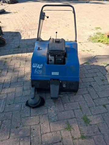 Veegmachine beschikbaar voor biedingen